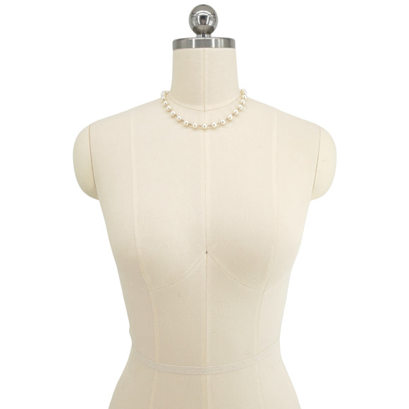 VIRGINS SAINTS & ANGELS VSA Iconic Cream 8mm Pearl Choker in Silver - Picture 5 of 6